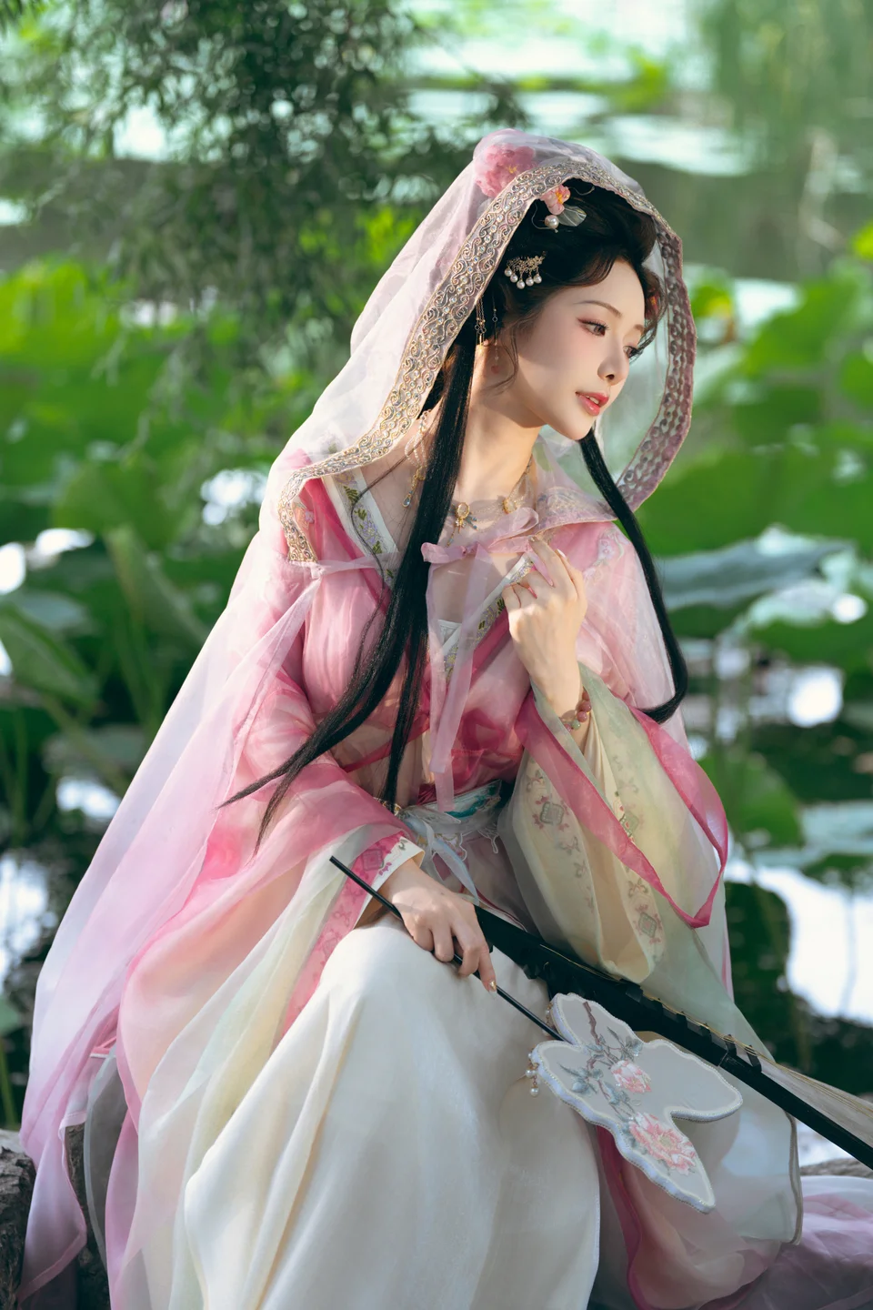 雯妹不讲道理 - 祝您中秋快乐owo [20P-156MB] tg@simisebaisi 【丝足阁】010.webp